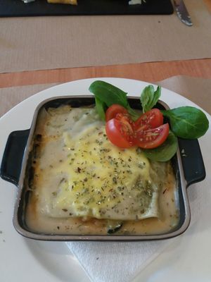 lasaña at Hicuri in Granada