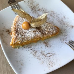 Vegan carrot cake  at Hicuri in Granada