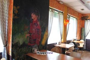 Uno de los laterales de nuestro local. at Hicuri in Granada