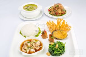 Set Meal 8 ($9,25 per head)
-Deep-fried eggplants
-Deep-fried enoki mushrooms
-Spring firecracker nuggets
-Banana flower salad
-Braised mushrooms in casserole
-Sauteed Malabar spinach with garlic
-Napa cabbage soup
-Organic white rice
-Tap w at Loving Hut Hoa Dang in Hanoi