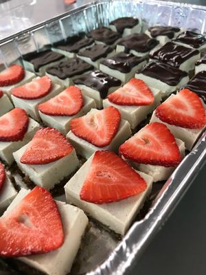 Raw vegan dessert at Jacq N Diane's Juice Box in Holly