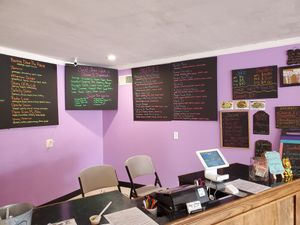 Juices and smoothies at Jacq N Diane's Juice Box in Holly