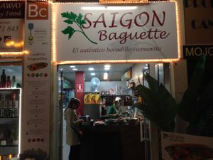 shop at Saigon Delice Restaurant in Valencia