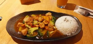 Omnomnom 😋 at Loving Hut in Hamburg