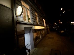 store front at Loving Hut in Hamburg