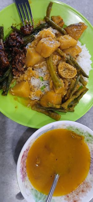 All this RM7 at Veggie Time in Kota Kinabalu