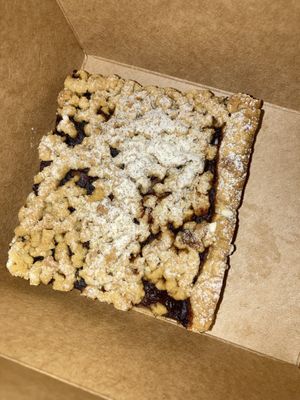 Strawberry cake  at Screaming Carrots in Hallandale Beach