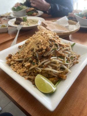 Pod thi   at Screaming Carrots in Hallandale Beach