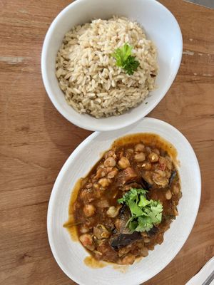   at Screaming Carrots in Hallandale Beach