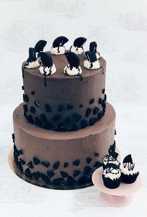 vegan chocolate cake at 17 Sortir in Reykjavik