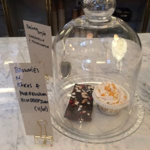 vegan brownie at 17 Sortir in Reykjavik