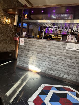 Bar  at Golden Ambal in Edinburgh