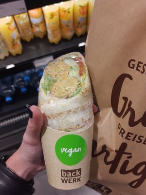 The falafel wrap at backWERK - Hauptbahnhof in Berlin
