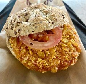 Crunchy vegan chicken burger  at backWERK - Hauptbahnhof in Berlin