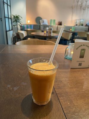 Carrot juice: tasty with a balanced amount of ginger  at SLA - Voorstraat in Utrecht