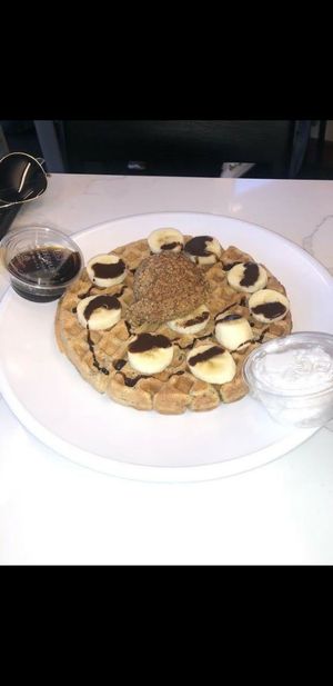 Almond butter banana waffle at Fruitive - Palmer Alley in Washington
