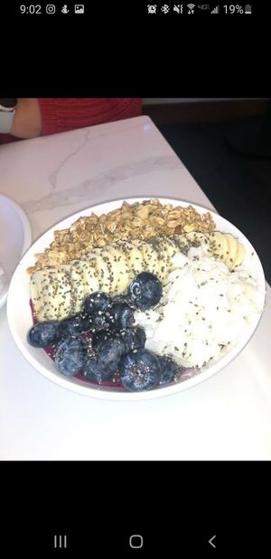 Maca berry superbowl at Fruitive - Palmer Alley in Washington