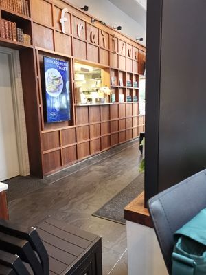 Takeaway spot at Fruitive - Palmer Alley in Washington