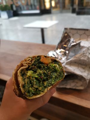 Tuscan kale wrap at Fruitive - Palmer Alley in Washington