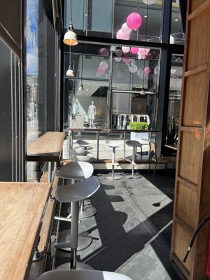 Bar is good for people watchingg  at Fruitive - Palmer Alley in Washington