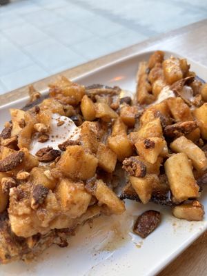 Cinnamon apple waffle  at Fruitive - Palmer Alley in Washington
