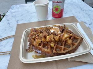 Cinnamon apple waffles  at Fruitive - Palmer Alley in Washington