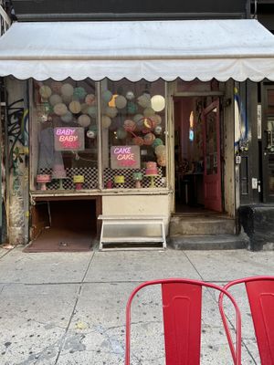   at Erin McKenna's Bakery in New York City