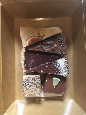 Veggie Cake Selection Box - they have this event every other month, when you can buy a box of raw cakes of 6 for ca. 5 Euros. The September box included: lime brownie, figs and cashew, vanilla cashew with acai dressing, coconut, carob with lavender, apricot with poppy seeds.  at Veggie Nyers in Budapest