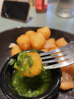   at Shop 225 Pizzeria in Pascoe Vale South