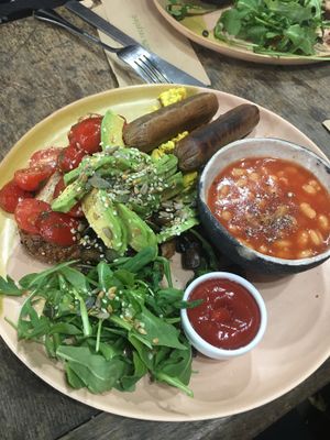 Breakfast at Cupcakes and Shhht in East London