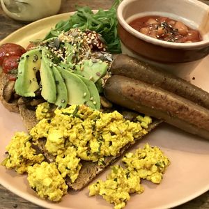 Breakfast  at Cupcakes and Shhht in East London