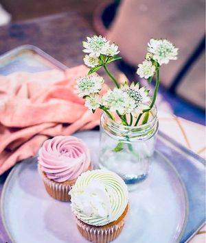 Flowers and Frosting at Cupcakes and Shhht in East London