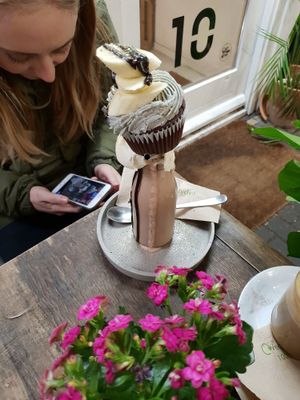 Choco n banana freakshake at Cupcakes and Shhht in East London