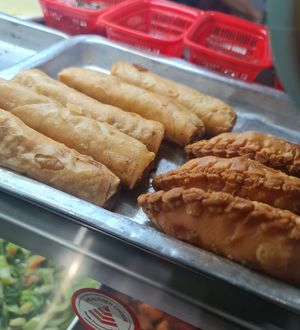 Spring roll & Curry Puff ~ 24/6/22 at Green Healthy Vegetarian 绿康素食 in Central Singapore