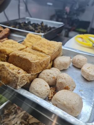 Tau kwav and fish ball ~ 24/6/22 at Green Healthy Vegetarian 绿康素食 in Central Singapore