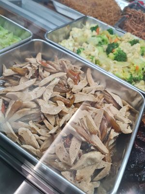 Stir fried kidney ~ 24/6/22 at Green Healthy Vegetarian 绿康素食 in Central Singapore