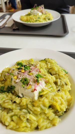  at Smaki Roslinne in Krakow