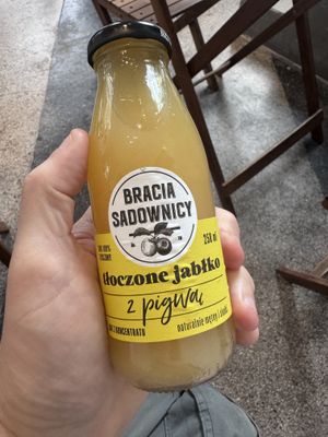 Apple & quince   at Smaki Roslinne in Krakow