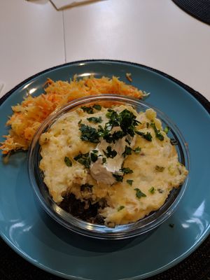 Zapiekanka z soczewicą i bakłażana at Smaki Roslinne in Krakow