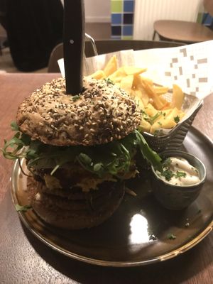 Vegan burger and fries    at Flooh's in Roeselare