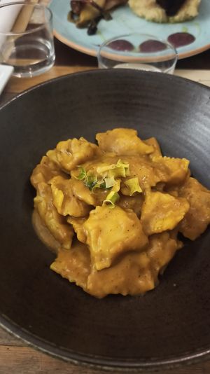 Ravioli zucca e porri, con sugo di arrosto di seitan at L'Orto Gia Salsamentario in Turin