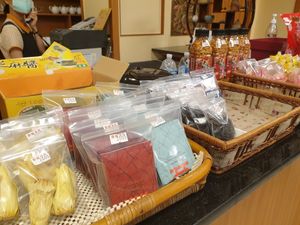 side stuff to buy at Jeoksubang - 적수방 in Seoul