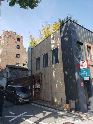 Turn left and it is the red brick building at Jeoksubang - 적수방 in Seoul