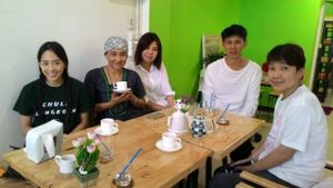 Big master from Sathira Dhammasathan.  at Veggie Chef in Bangkok