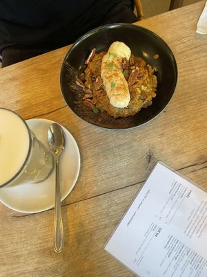 Pumpkin oats at SUE in Rotterdam