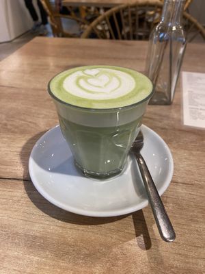 Matcha latte with oatmylk: soft and creamy.  at SUE in Rotterdam