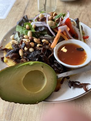 Vietnamese pancake with stuff on it  at SUE in Rotterdam