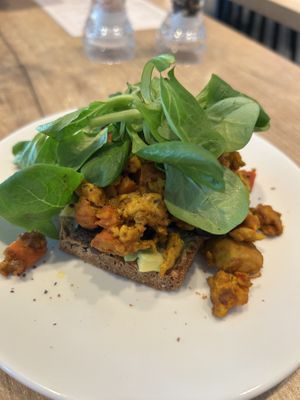 1/2 scrambled tofu egg  at SUE in Rotterdam