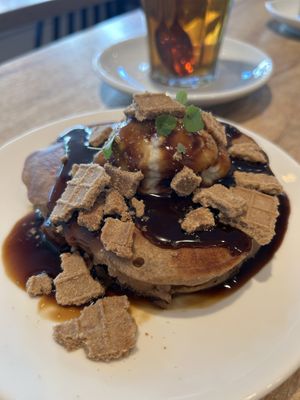 1/2 stroopwafel pancake  at SUE in Rotterdam