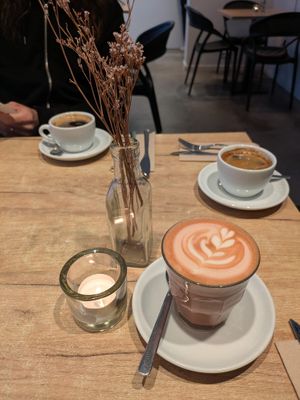 Rose latte at SUE in Rotterdam